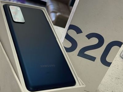 Samsung Galaxy S20FE 5G - 128GB - Unlocked