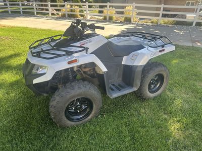 Tracker 450 ATV Used (3-4 Wheelers) White 4x4 Ready for Adventure Tracker 450