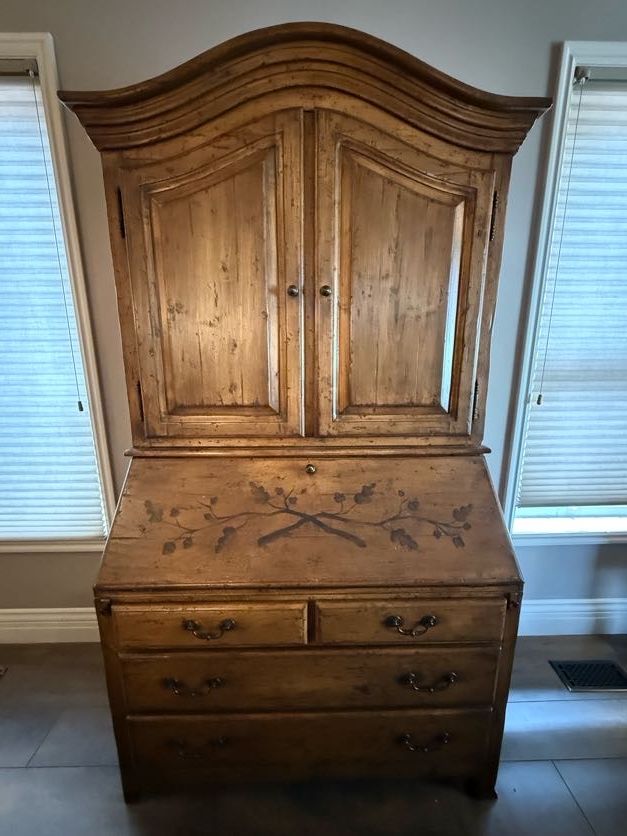 Vintage solid wood hutch