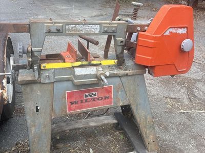 Wilton Horizontal Metal Cutting Saw with Stand