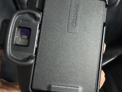 Canon R50, 18-45mm stm like new