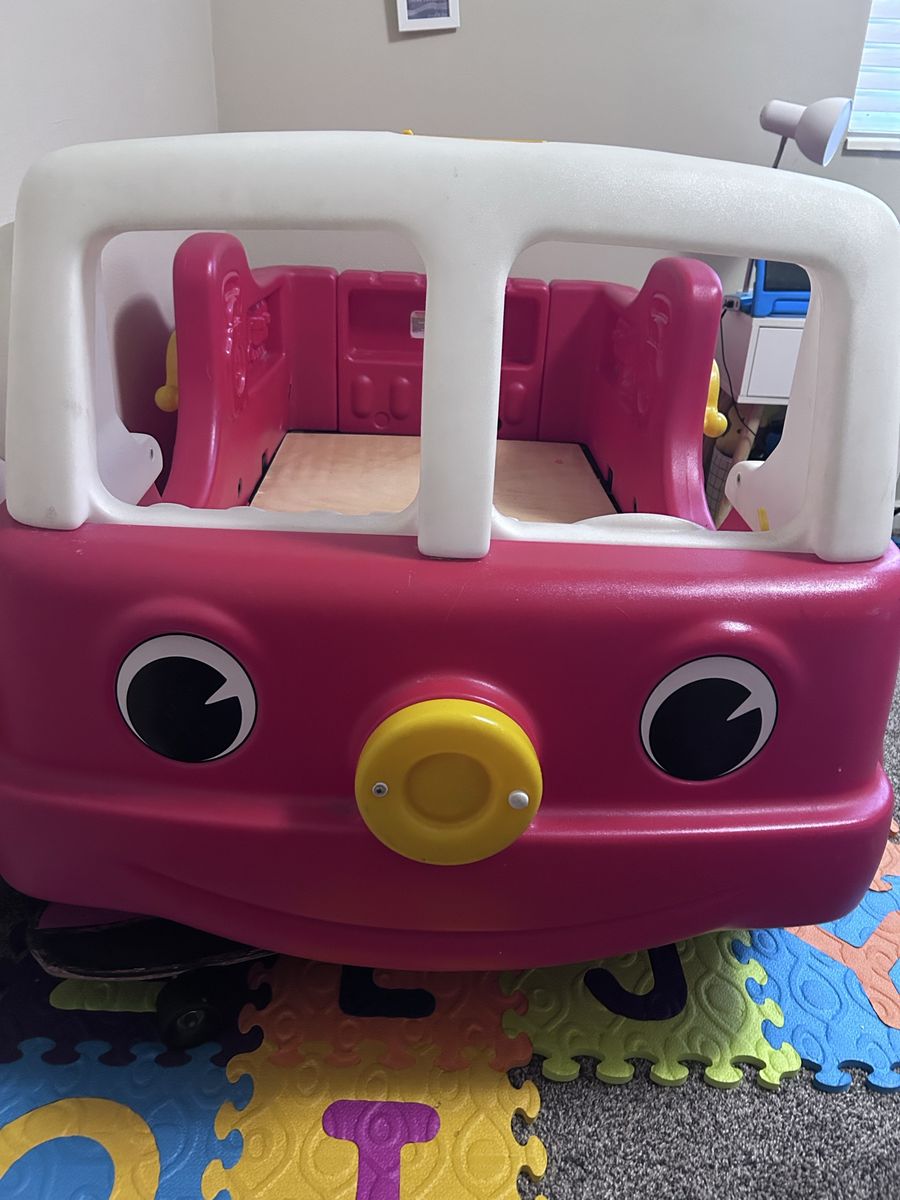 Fire Truck Bed for Sale – Includes Mattress