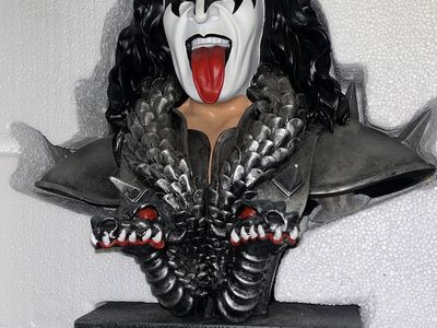 KiSS
