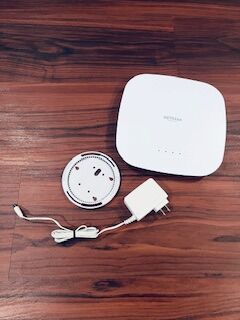 Netgear WiFi Access Point with included Powerline Adapter