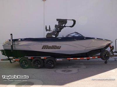 2026 Malibu 26 LSV Boats