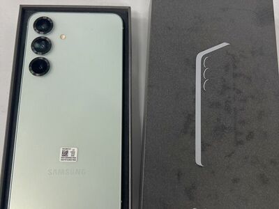 Samsung S25 brand new