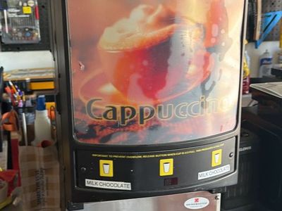 Hot chocolate/ Cappuccino