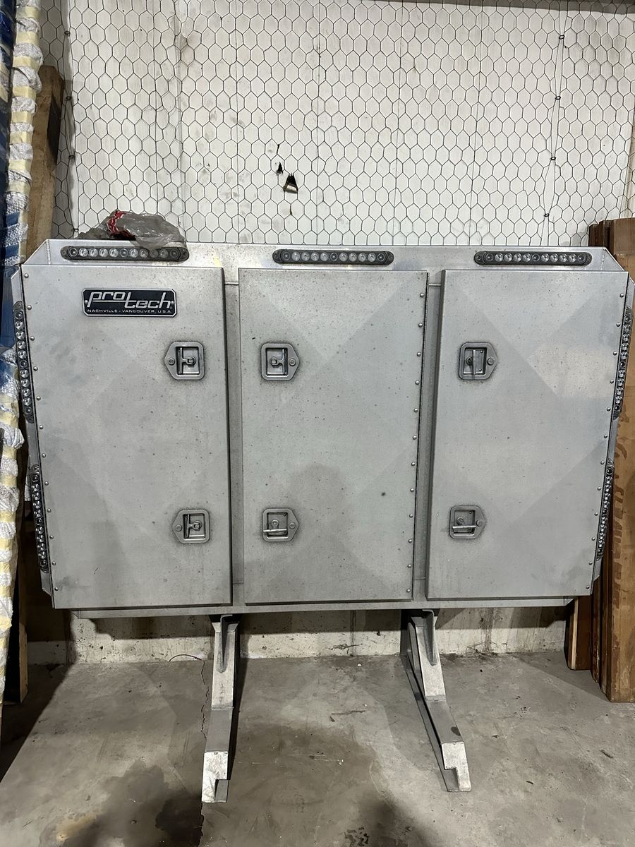 Sem Truck Headache Rack