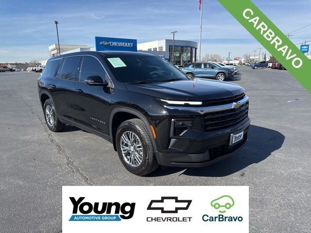 2024 Chevrolet Traverse LS