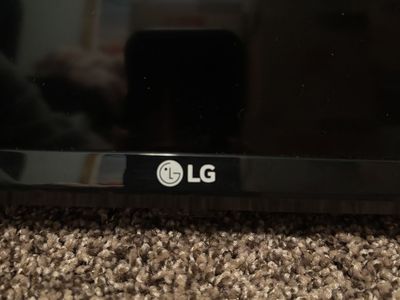 LG TV, 50” model 50UK6090PUA