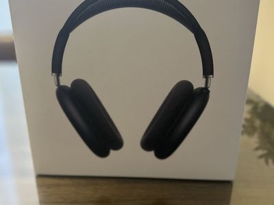 Apple AirPods Max 2 Wireless Over-Ear Headphones with Smart Case - Midnight