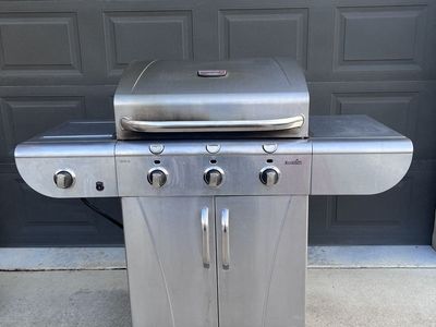 Charbroil Grill
