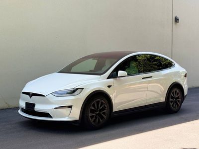 2022 Tesla Model X Base