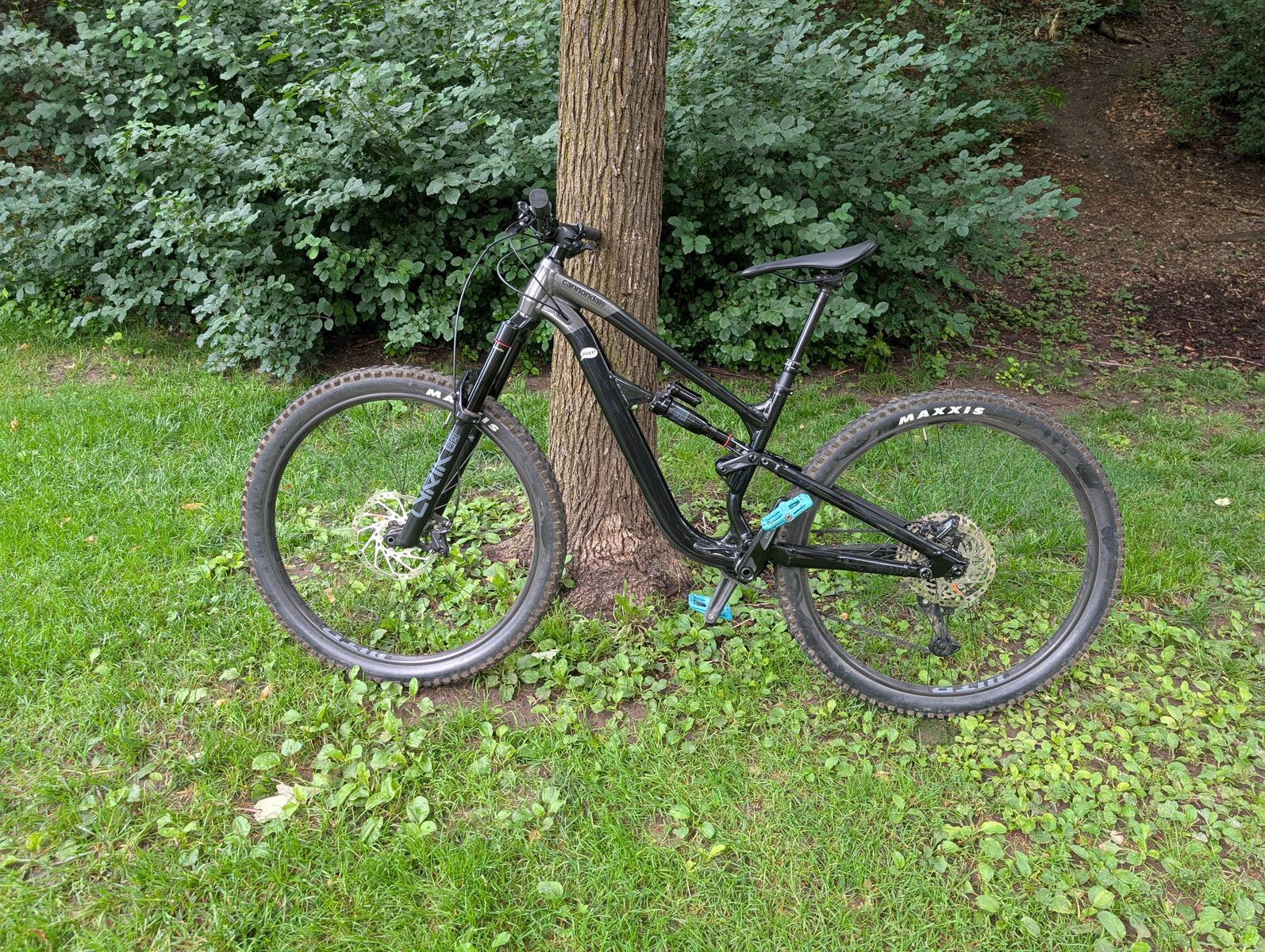 Cannondale LT2 Mountain Bike - Awesome Trail Bike!