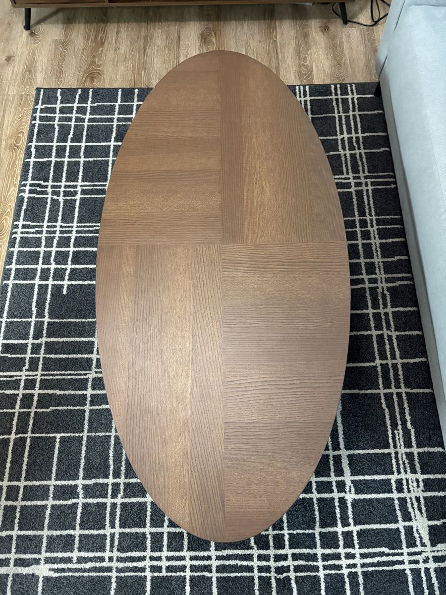 Main image 3