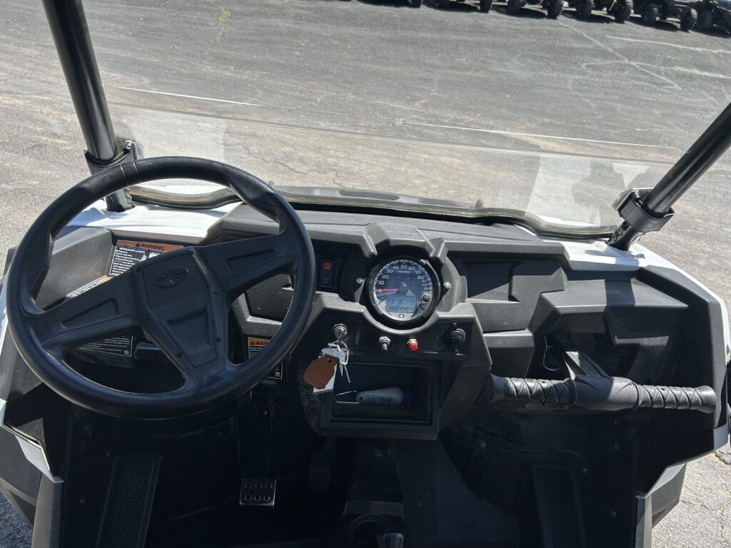 Main image 11