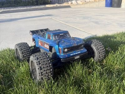 Arrma Outcast 4s