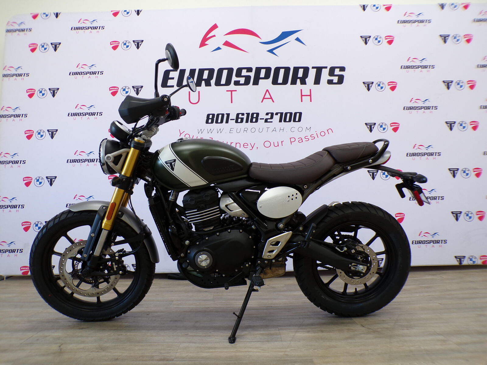 2025 Triumph SCRAMBLER 400 X
