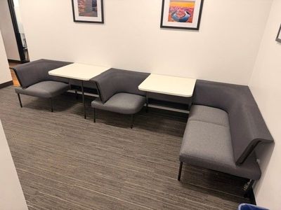 Modular Office Seating Set – Excellent Condition, Rarely Used
