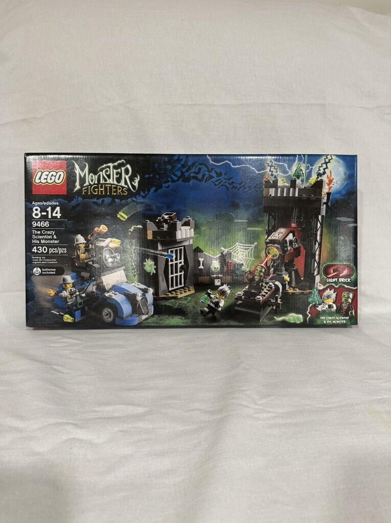 LEGO 2012 Crazy Scientist & His Monster 9466 NIB