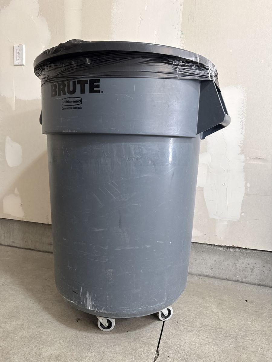 Brute Container On Wheels