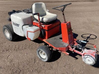 Smithco field striper, ride-on paint sprayer, turf line marker, athletic field painter, Kawasaki FC290V, 40 gallon paint tank,