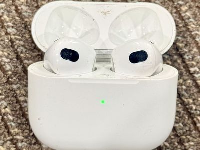 Apple Airpods A2564 3rd Generation