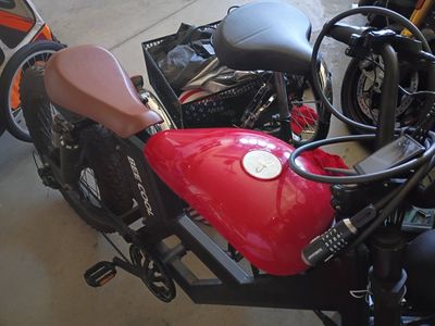 Bee Cool Moped style Ebike