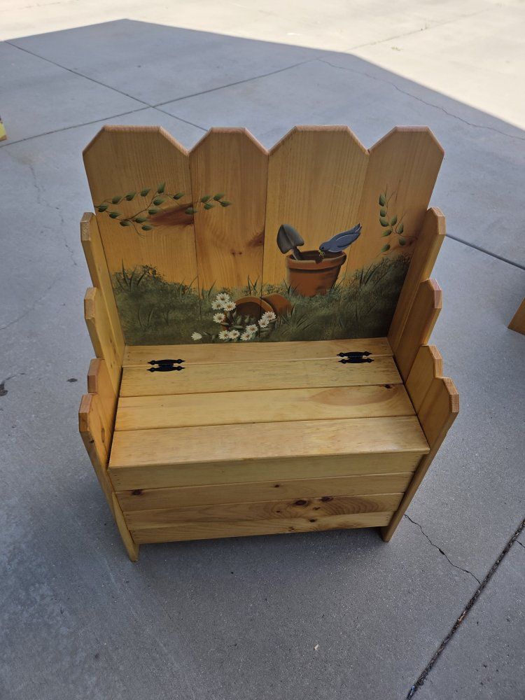 Hand-Painted Wooden Garden Bench with Storage - Kids/Entryway Decor