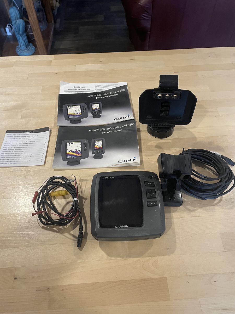 Garmin Echo 500c Fish Finder