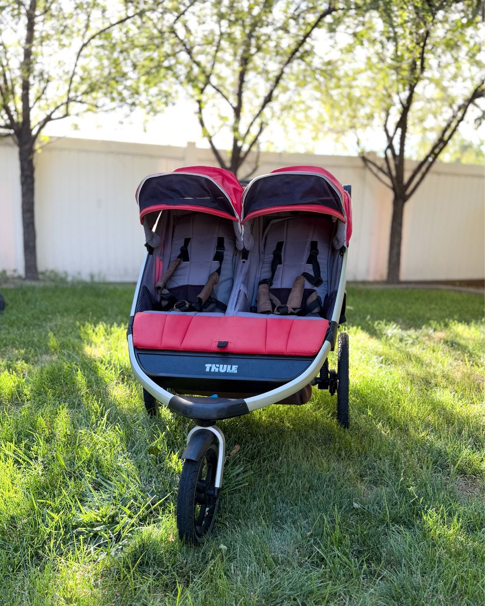 Thule Urban Glide Double Jogging Stroller