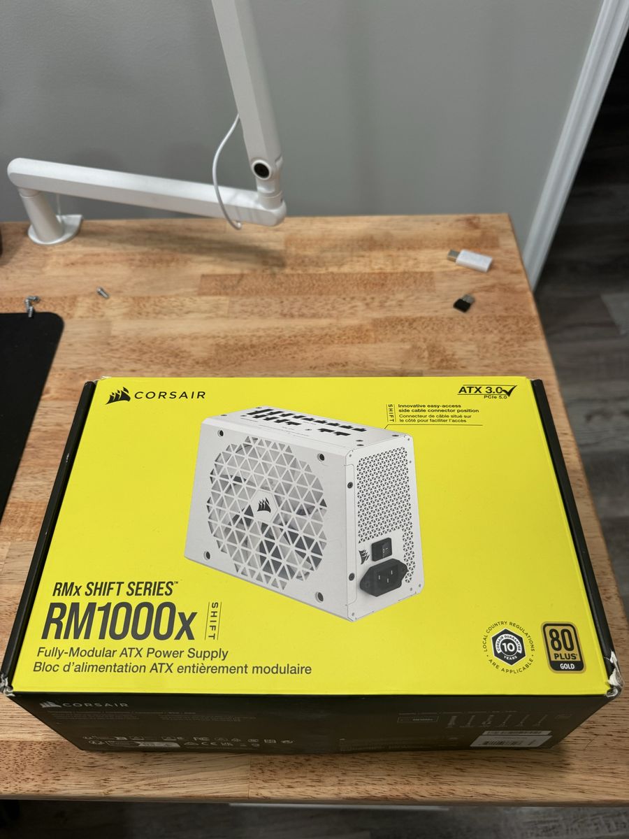 Corsair RM1000x Shift Series Fully-Modular ATX 3.0 Power Supply 1000W 80 PLUS Gold White