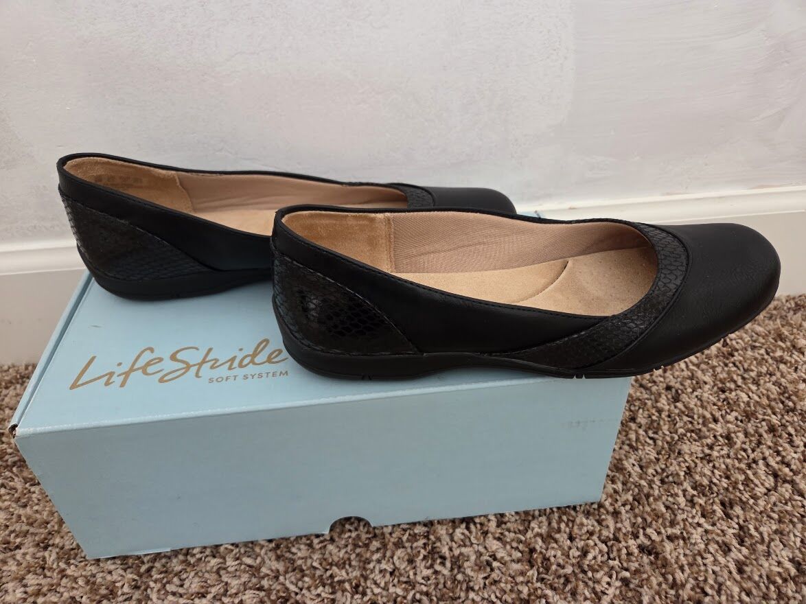 Women's LifeStride Deja Vu Flats shoes