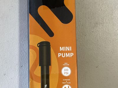 WEST BIKING Mini Bicycle Pump 100 PSI for Schrader & Presta Valves - Used in Box
