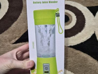 New Portable Rechargeable Battery Juice Blender 380ml Personal Smoothie Maker