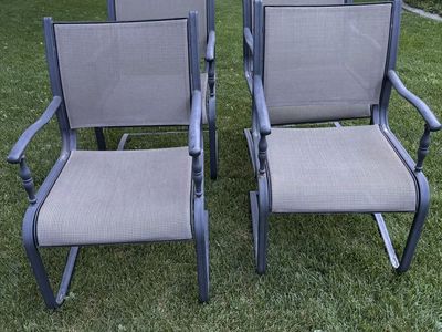 Set of 4 nice patio rocker chairs