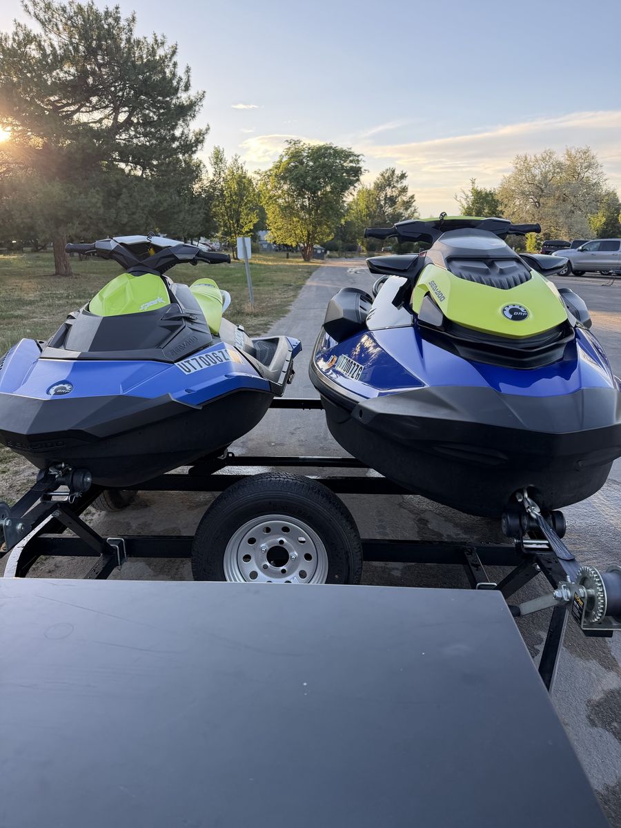 2021 Seadoo WaveRunners! Low hours!!!!!!