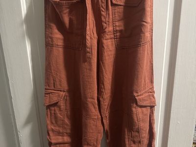 Women's pants size s