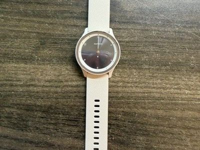 Garmin Venu 2S and Garmin Venu SQ2 Smart watches.