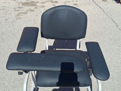 Adjustable Tattoo/Phlebotomy Chair