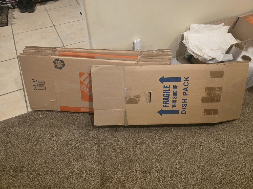 Used Moving boxes and packing supplies