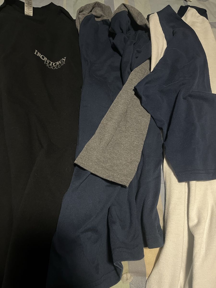 Set of 4 Men's shirts Size L - Black, Navy/Grey, White/Navy