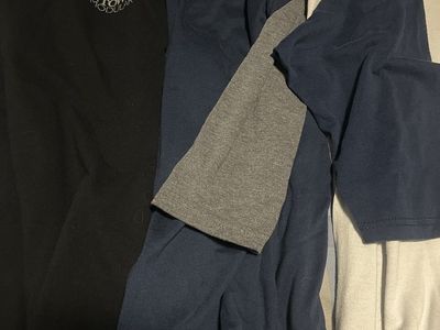 Set of 4 Men's shirts Size L - Black, Navy/Grey, White/Navy
