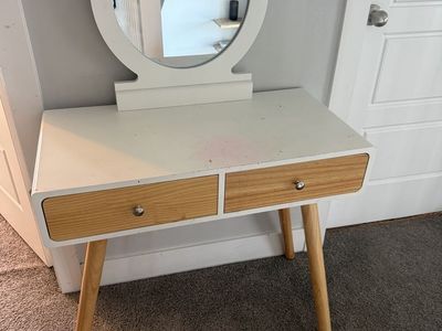 White Vanity Desk with Mirror, 2-Drawer Wood & White Finish, Mid-Century Modern Style