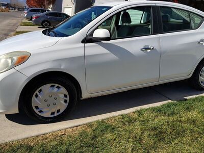2012 Nissan Versa SL