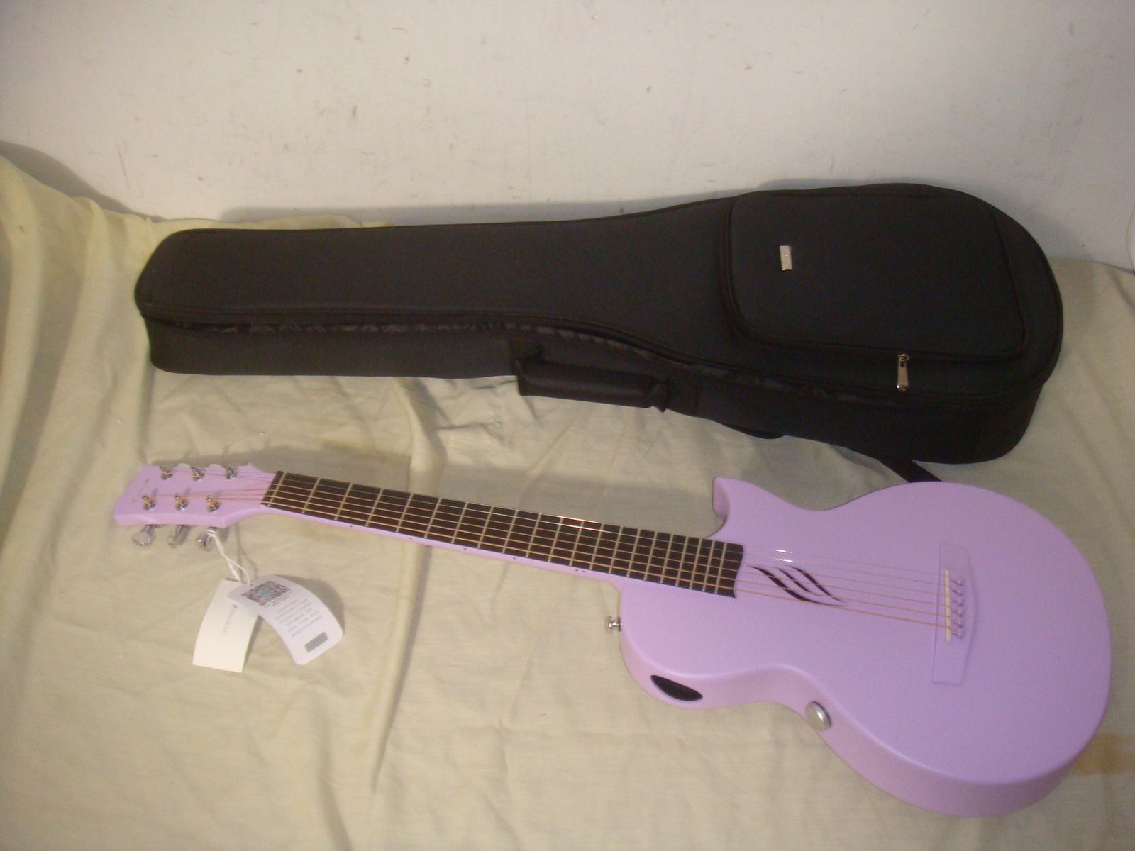 ENYA NOVA GO CARBON FIBER ACOUSTIC ELECTRIC 1/2 SIZE COMPACT TRAVEL GUITAR WITH CASE PURPLE