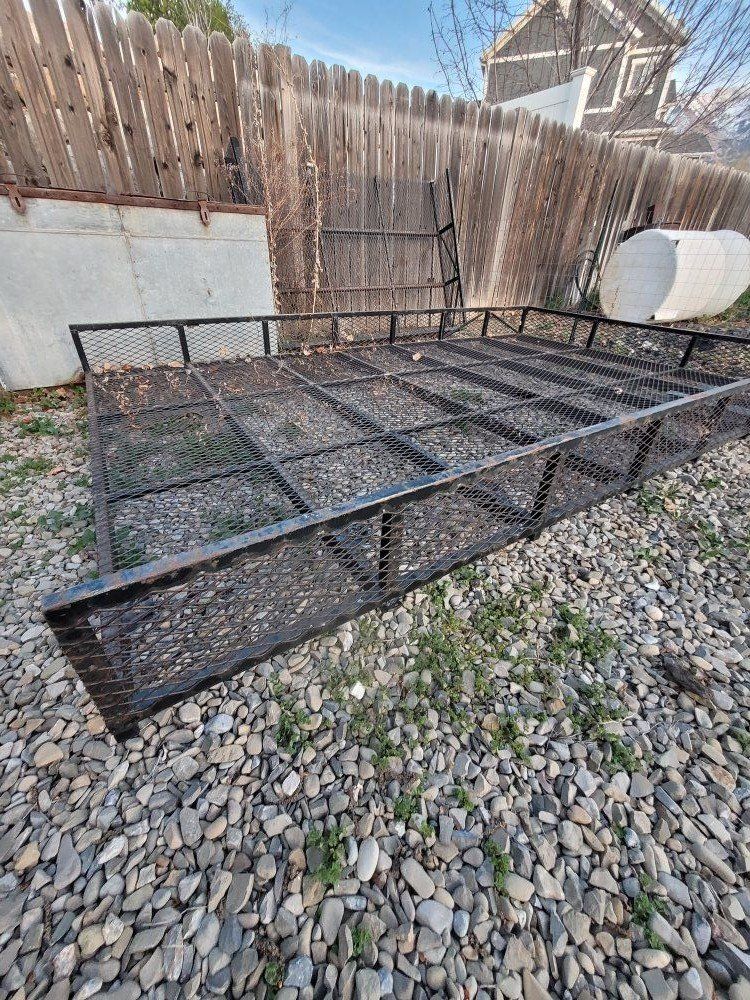 Large Cargo Roof Rack or Trailer Bed