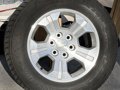 18 Chevy/GM Blizzaks for Suburban Yukon Silverado