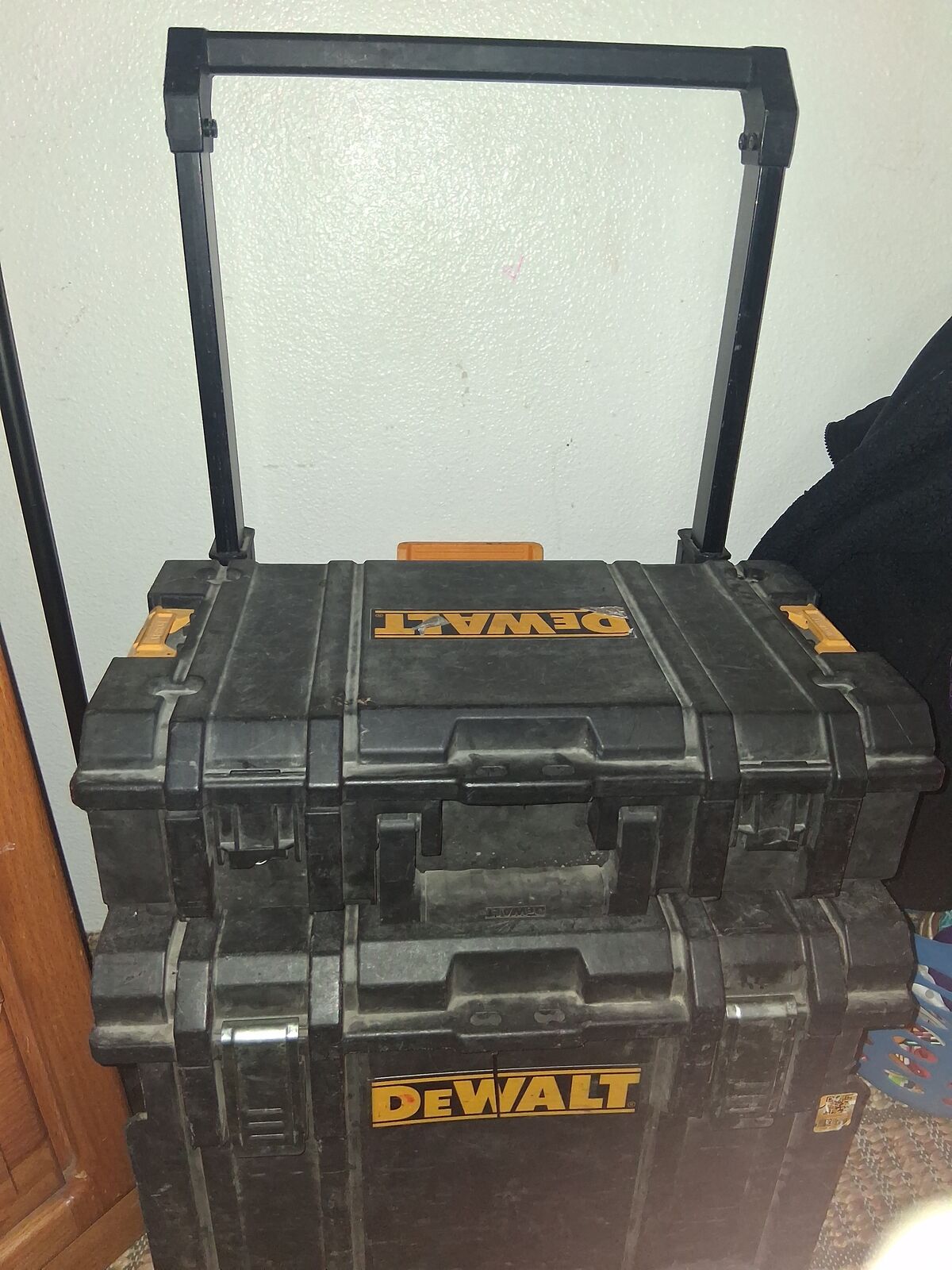 Build-on Dewalt tool box set 120$!