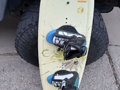 Hyperlite WakeBoard ( kids )